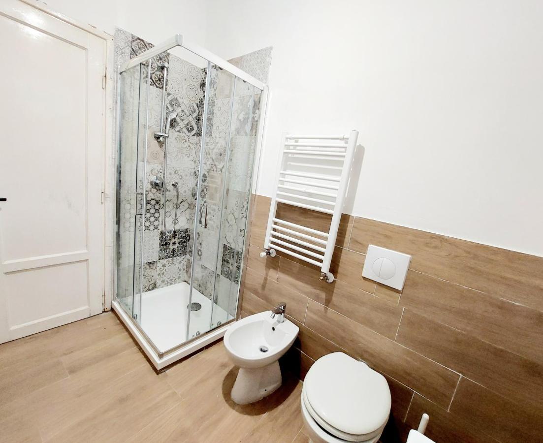 Bbhome Stylish Gold Apartment Near Trastevere Station Рим Экстерьер фото