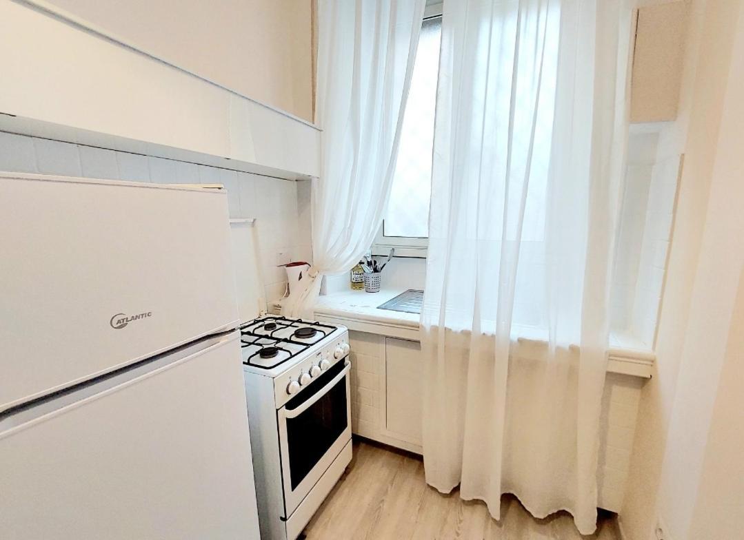 Bbhome Stylish Gold Apartment Near Trastevere Station Рим Экстерьер фото