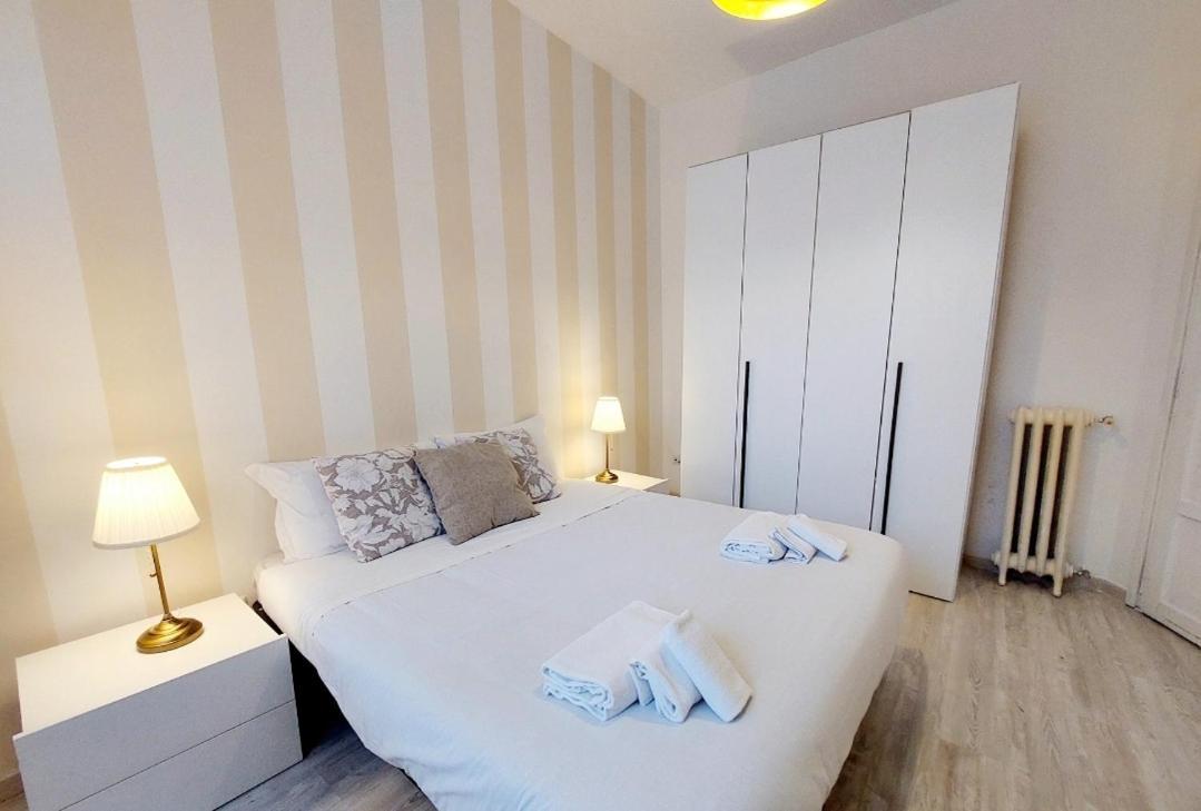 Bbhome Stylish Gold Apartment Near Trastevere Station Рим Экстерьер фото